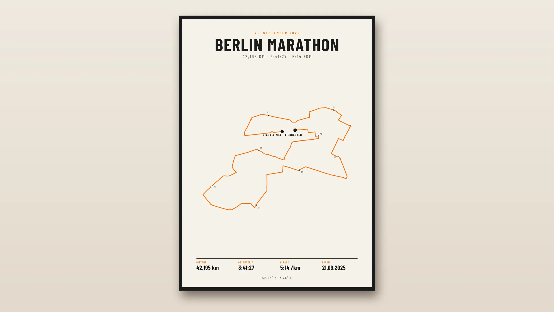 Poster della maratona con foto in una stanza